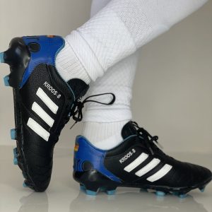 کفش فوتبالی آدیداس کروس